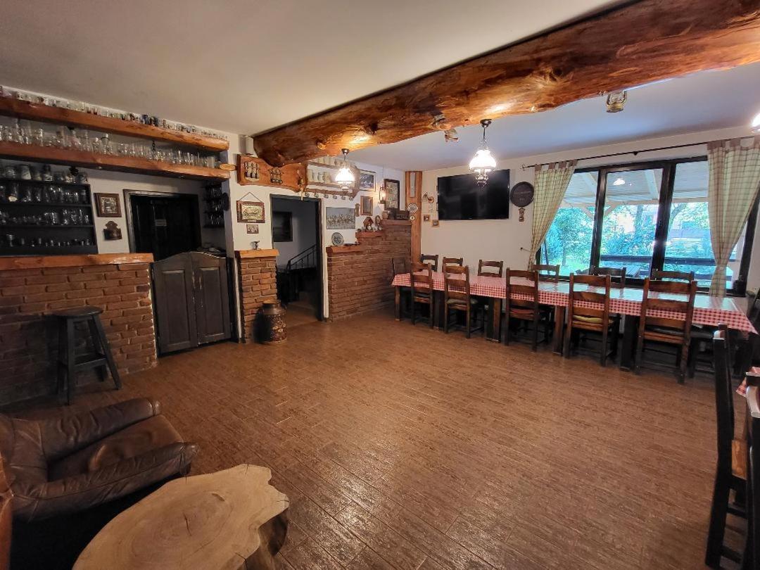Casa Brandusa Бран Екстериор снимка